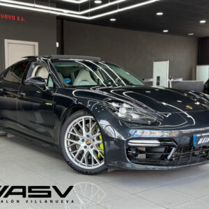 PORSCHE PANAMERA E-HYBRID